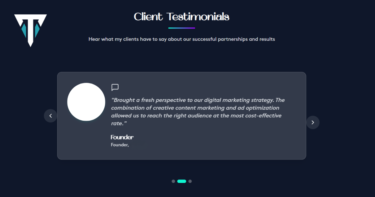 Giao diện website cá nhân phần lời chứng thực (Testimonials) với nhận xét từ Founder của đối tác